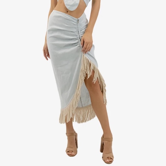 Bee Queen White Wrap Skirt Queen Just Bee Queen Scorpio Skirt